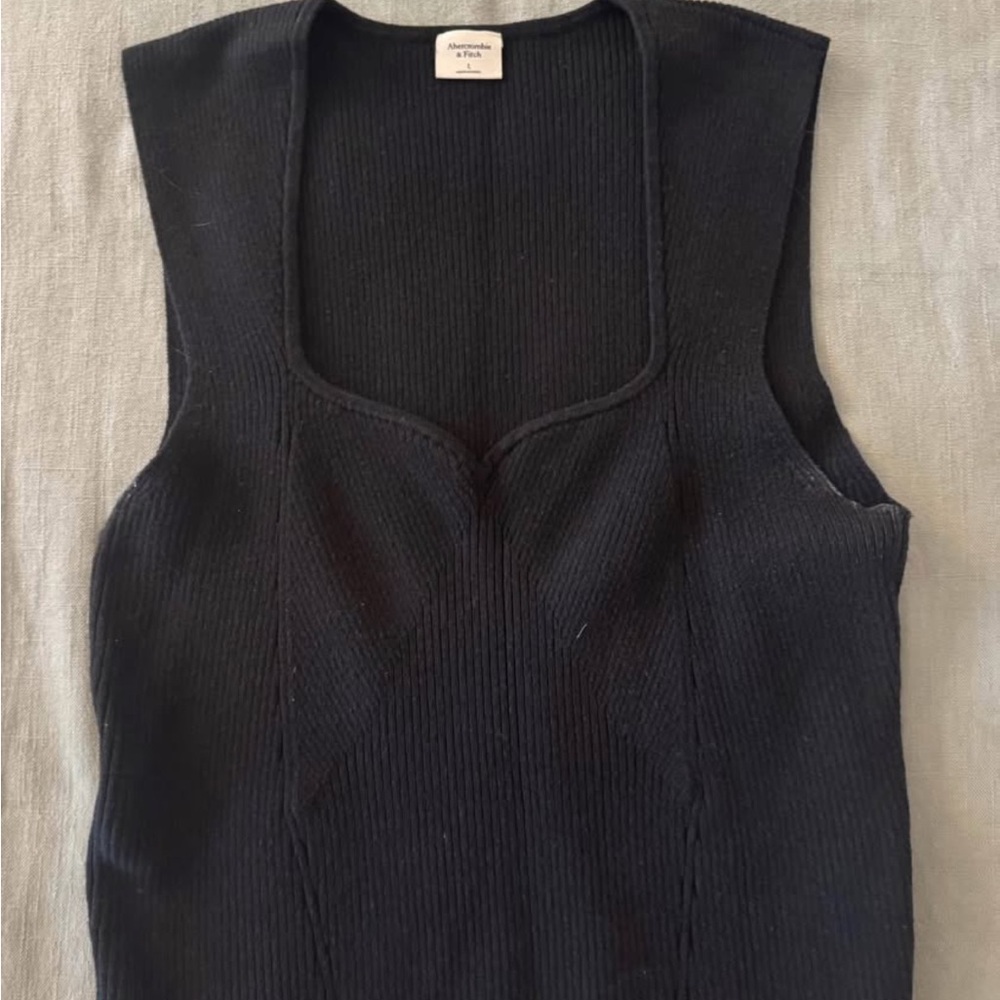 Abercrombie & Fitch Black Fitted Sleeveless Tank Top